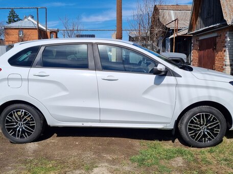 2018 Lada (ВАЗ) XRAY I, белый, 670000 рублей, вид 4
