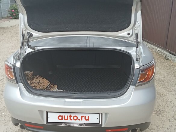 2010 Mazda 6 II (GH) Рестайлинг, серебристый, 1200000 рублей - вид 6