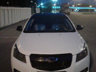 2010 Chevrolet Cruze I, белый, 550000 рублей, вид 3