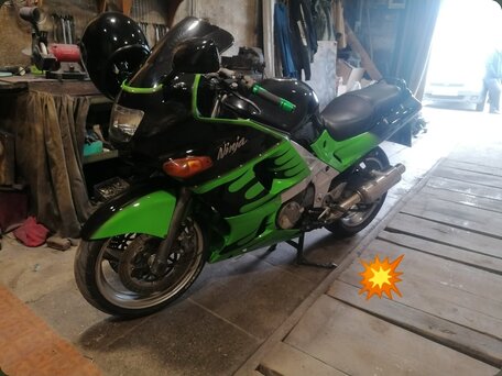 2001 Kawasaki ZZR 400, чёрный, 250000 рублей, вид 4