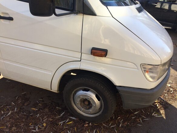 1999 Mercedes-Benz Sprinter, белый, 679239 рублей - вид 3