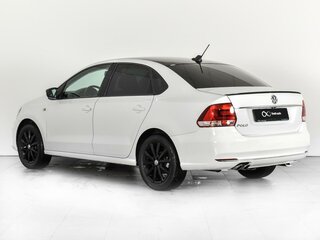 2018 Volkswagen Polo V Рестайлинг, белый, 1050000 рублей, вид 3