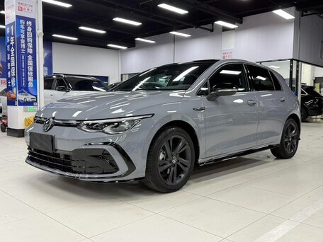 Volkswagen Golf VIII