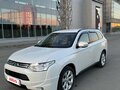 2013 Mitsubishi Outlander III, белый, 1850000 рублей