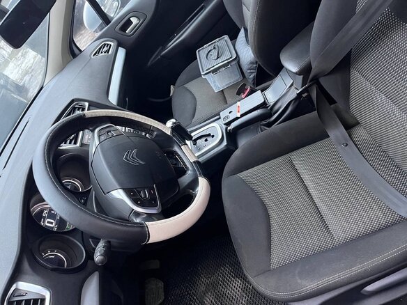 2015 Citroen C4 II, серебристый, 650000 рублей - вид 10