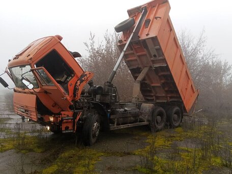 2008 КамАЗ 6520, оранжевый, 950000 рублей, вид 4