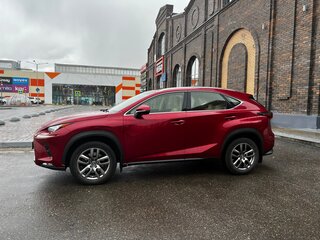 2018 Lexus NX 300 I Рестайлинг, красный, 4000000 рублей, вид 5