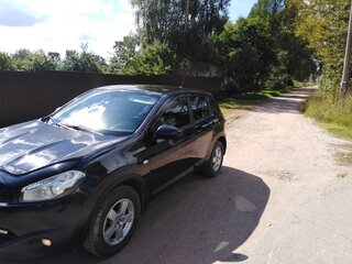 2012 Nissan Qashqai I Рестайлинг, чёрный, 900000 рублей, вид 2