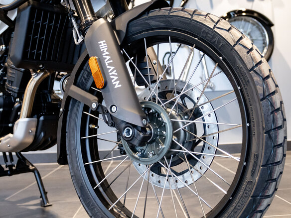 2025 Royal Enfield Himalayan, белый, 610000 рублей - вид 29