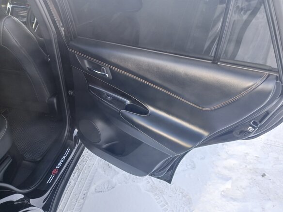 2019 Toyota Harrier III (XU60) Рестайлинг, чёрный, 3100000 рублей - вид 19