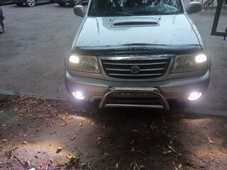 2002 Suzuki Grand Vitara I Рестайлинг, серебристый, 650000 рублей, вид 2