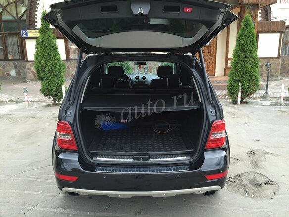2009 Mercedes-Benz M-Класс 300 II (W164) Рестайлинг, чёрный - вид 4