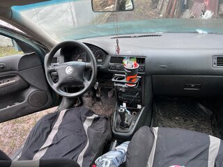 2000 Volkswagen Bora I, зелёный, 235000 рублей, вид 5