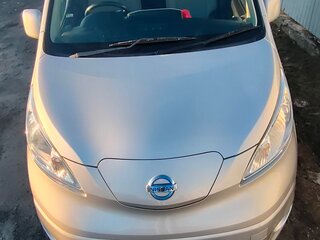 2015 Nissan e-NV200, серый, 1900000 рублей, вид 1