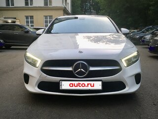 2018 Mercedes-Benz A-Класс 200 IV (W177), белый, 1900000 рублей, вид 4