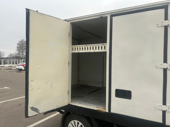 2008 Hyundai Porter, белый, 540000 рублей - вид 4
