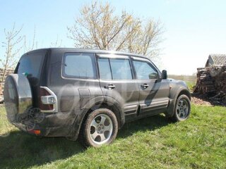 2000 Mitsubishi Pajero III, чёрный, 750000 рублей, вид 2