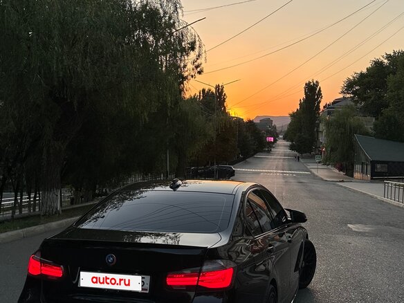 2018 BMW 3 серии 320d VI (F3x) Рестайлинг, чёрный, 2300000 рублей - вид 6
