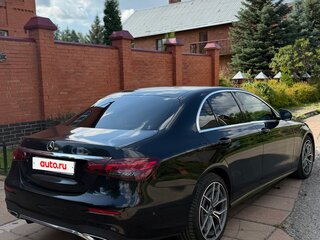 2020 Mercedes-Benz E-Класс 200 V (W213, S213, C238) Рестайлинг, чёрный, 4100000 рублей, вид 4