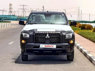 2026 Mitsubishi L200 VI, чёрный, 3624099 рублей, вид 3