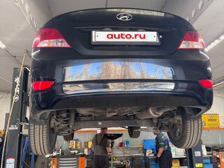 2012 Hyundai Solaris I, чёрный, 850000 рублей, вид 3