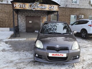 2000 Toyota Vitz I (P10), серый, 400000 рублей, вид 2