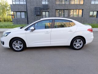 2018 Citroen C4 II Рестайлинг, белый, 1300000 рублей, вид 3