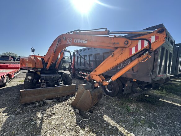 2022 UMG E185W, оранжевый, 4647000 рублей - вид 1
