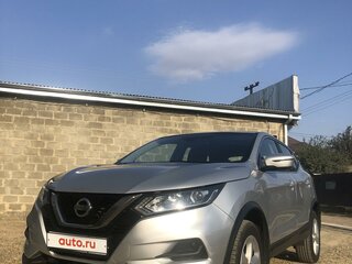 2019 Nissan Qashqai II Рестайлинг, серебристый, 1870000 рублей, вид 1