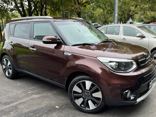 2018 Kia Soul II Рестайлинг, коричневый, 1650000 рублей, вид 1