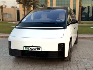2026 Li Auto (Lixiang) Mega I, белый, 11900000 рублей, вид 3