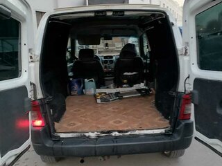2008 Citroen Berlingo I Рестайлинг, белый, 415000 рублей, вид 4