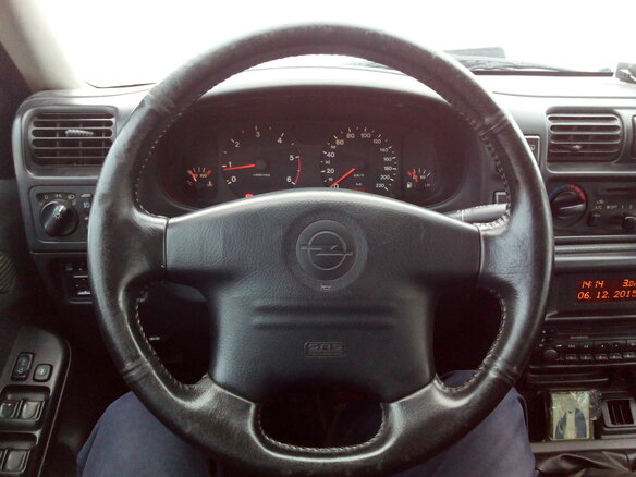 1998 Opel Frontera B, зелёный - вид 4