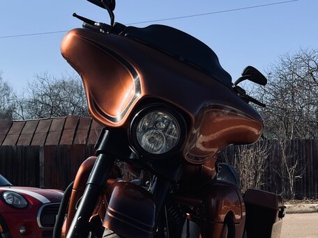 2011 Harley-Davidson Street Glide, коричневый, 999000 рублей, вид 2