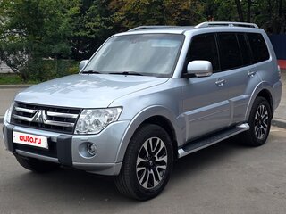 2011 Mitsubishi Pajero IV, серебристый, 2100000 рублей, вид 1