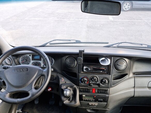 2012 Iveco Daily, белый, 800000 рублей - вид 5