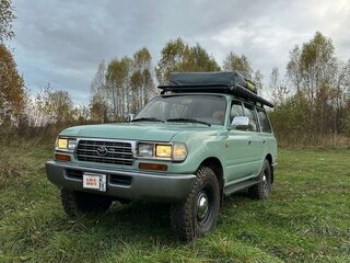 1997 Toyota Land Cruiser 80 Series Рестайлинг, зелёный, 5100000 рублей, вид 2