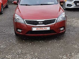 2010 Kia Ceed I Рестайлинг, красный, 880000 рублей, вид 1