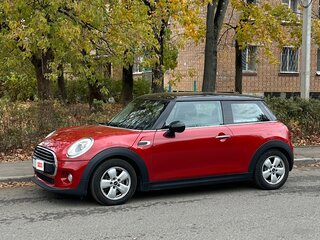 2016 Mini Hatch Cooper III (F55/F56), красный, 1500000 рублей, вид 1
