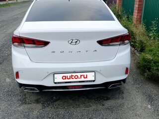2019 Hyundai Sonata VII (LF) Рестайлинг, белый, 2000000 рублей, вид 4