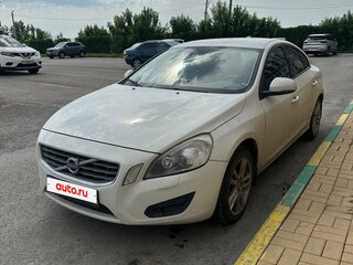 2011 Volvo S60 II, белый, 750000 рублей, вид 1