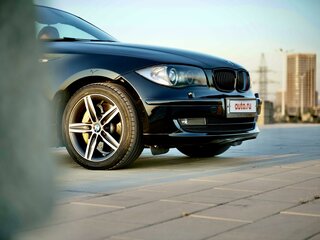2008 BMW 1 серии 120d I (E81/E82/E87/E88) Рестайлинг, чёрный, 1200000 рублей, вид 3