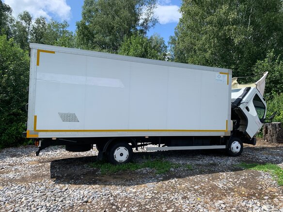 2018 Fuso (Mitsubishi) Canter, белый, 3100000 рублей - вид 15