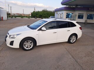 2013 Chevrolet Cruze I Рестайлинг, белый, 1150000 рублей, вид 3