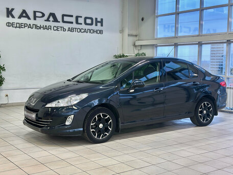 Peugeot 408 I