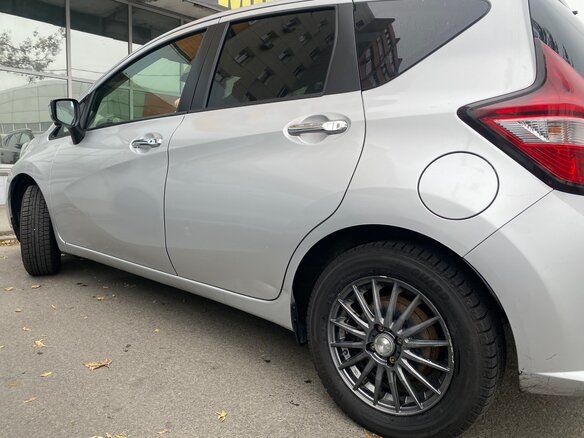 2017 Nissan Note II Рестайлинг, серебристый, 935000 рублей - вид 5