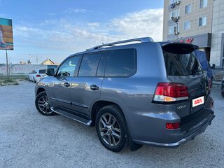 2013 Lexus LX 570 III Рестайлинг, серый, 4800000 рублей, вид 3
