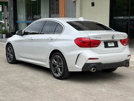 2022 BMW 1 серии 120i III (F52) Рестайлинг, белый, 1750000 рублей, вид 5