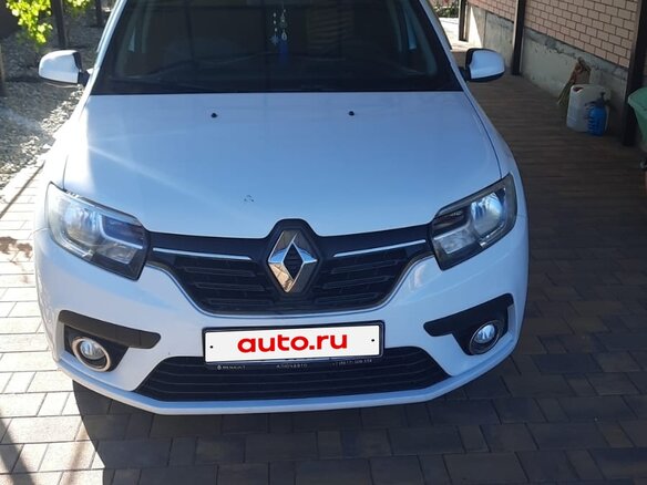 2021 Renault Logan II Рестайлинг, белый, 1111000 рублей