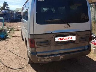 1998 Mazda Bongo Friendee I, серебристый, 470000 рублей, вид 3